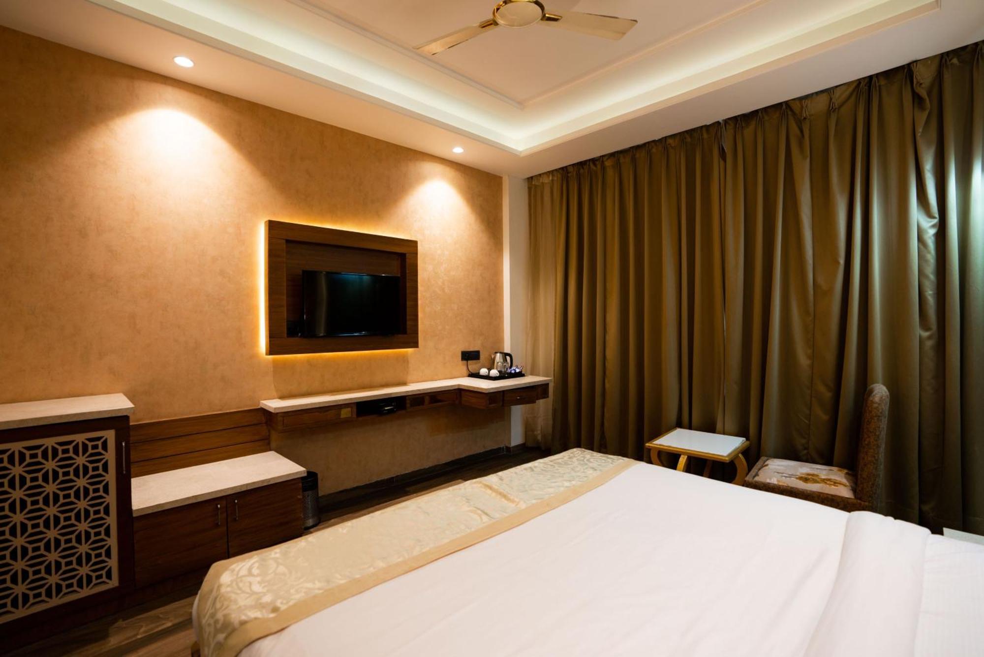 Hotel Rr 62-Jaipur City Centre Hotel Extérieur photo