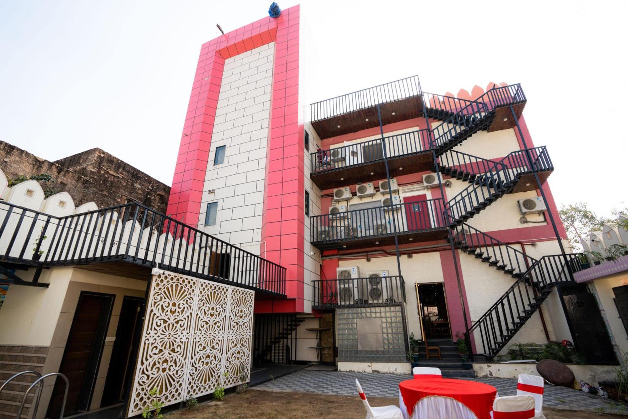 Hotel Rr 62-Jaipur City Centre Hotel Extérieur photo