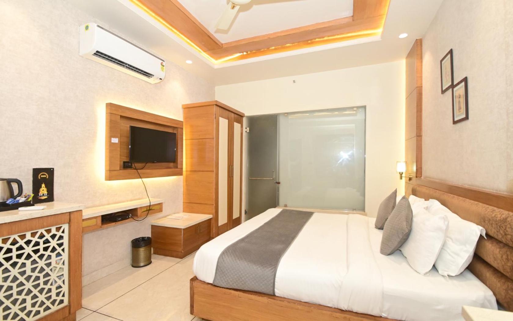 Hotel Rr 62-Jaipur City Centre Hotel Extérieur photo