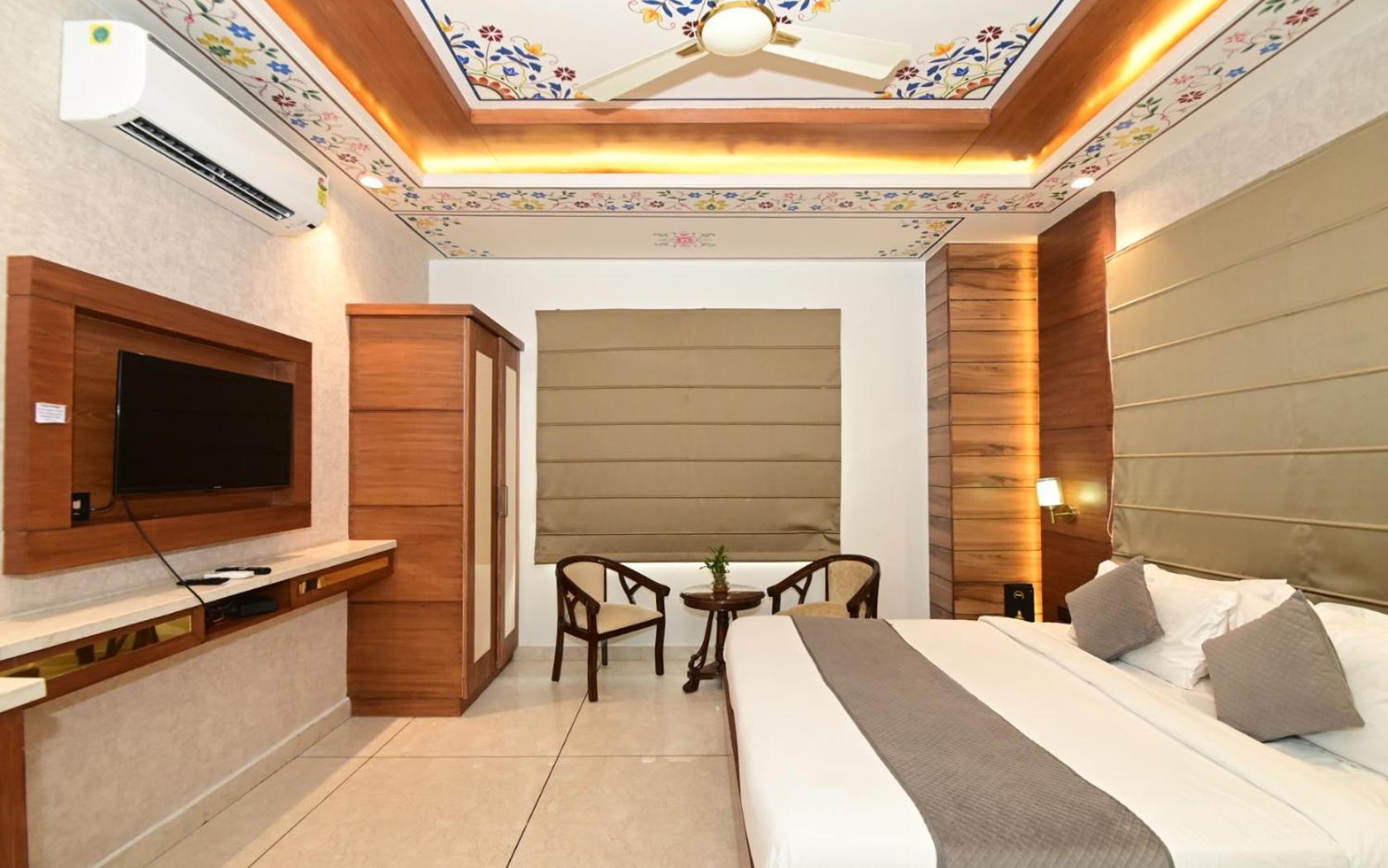 Hotel Rr 62-Jaipur City Centre Hotel Extérieur photo