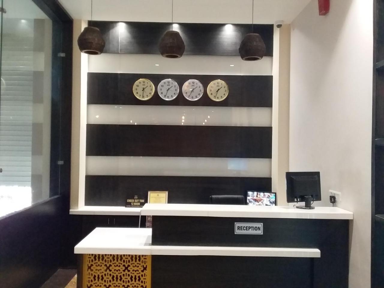 Hotel Rr 62-Jaipur City Centre Hotel Extérieur photo