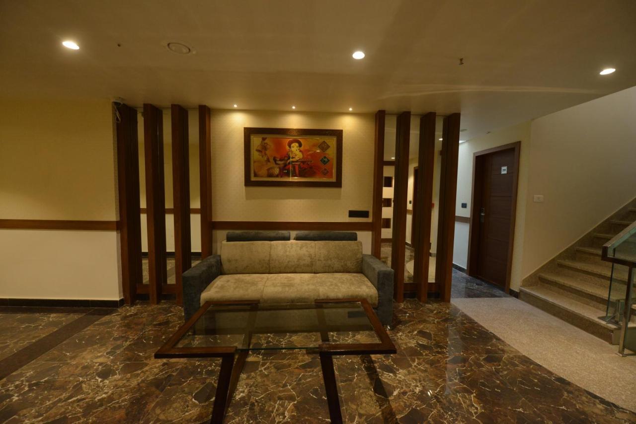 Hotel Rr 62-Jaipur City Centre Hotel Extérieur photo